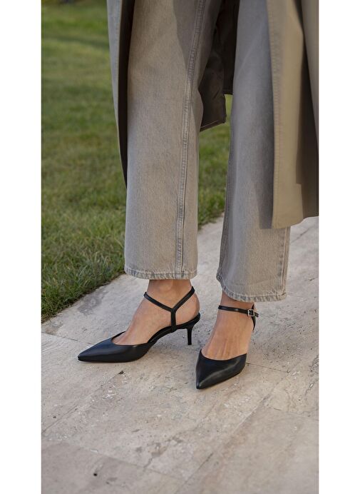 Rangel Siyah Hakiki Deri Topuklu Ayakkabı - Görsel 4