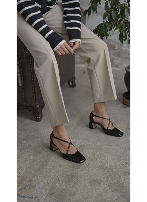 Gorter Siyah Hakiki Deri Topuklu Ayakkabı - Görsel 3