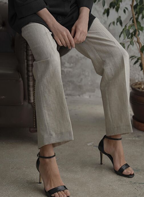 Yolette Siyah Rugan Hakiki Deri Topuklu Ayakkabı - Görsel 2