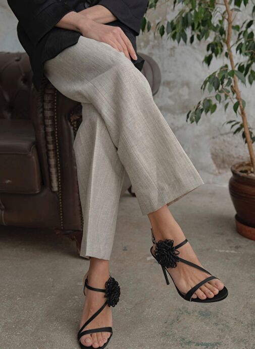 Watson Siyah Saten Topuklu Ayakkabı - Görsel 3