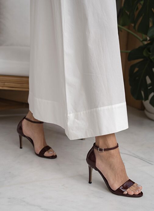 Yolette Bordo Rugan Hakiki Deri Topuklu Ayakkabı - Görsel 5