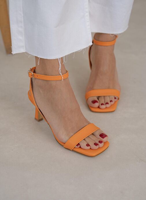 Waylon Turuncu Topuklu Ayakkabı - Görsel 2