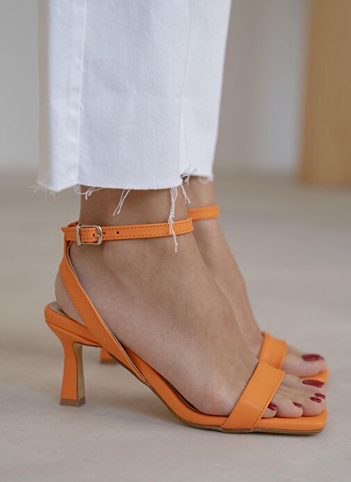 Waylon Turuncu Topuklu Ayakkabı - Görsel 3