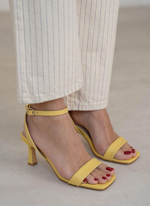 Waylon Sarı Topuklu Ayakkabı - Görsel 3