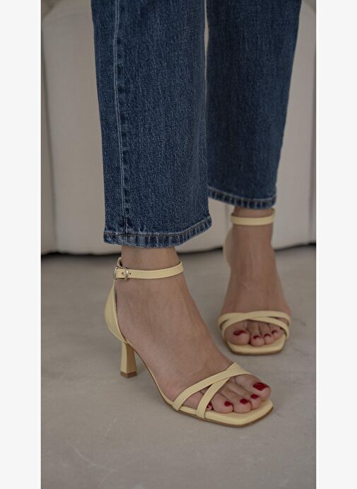 Amaros Sarı Topuklu Ayakkabı - Görsel 2