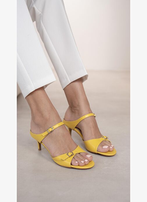 Kelvin Sarı Hakiki Deri Topuklu Ayakkabı - Görsel 4