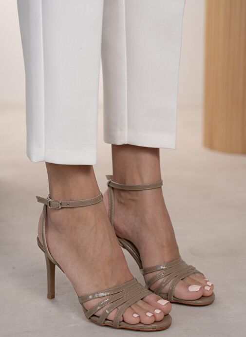 Evander Vizon Rugan Hakiki Deri Topuklu Ayakkabı - Görsel 3