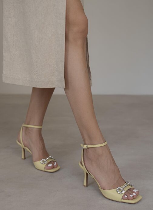 Tita Sarı Hakiki Deri Topuklu Ayakkabı - Görsel 4