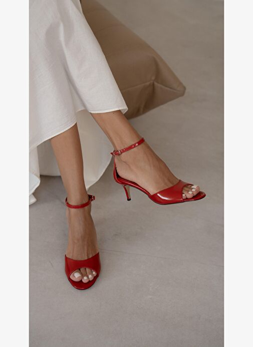 Kepa Kırmızı Rugan Hakiki Deri Topuklu Ayakkabı - Görsel 4