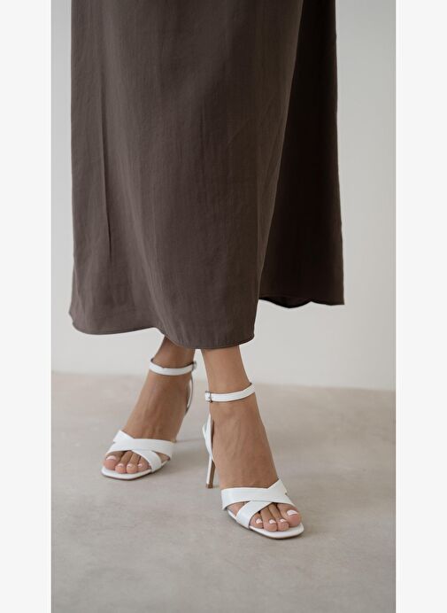 Napa Beyaz Hakiki Deri Topuklu Ayakkabı - Görsel 4