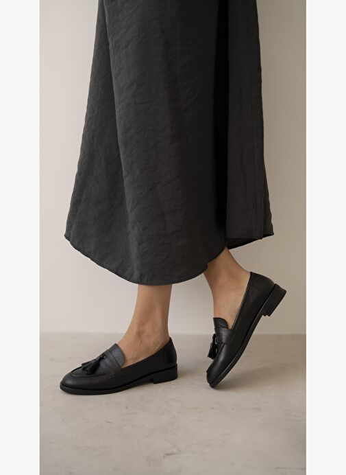 Pippa Siyah Hakiki Deri Kadın Makosen Ayakkabı - Görsel 2