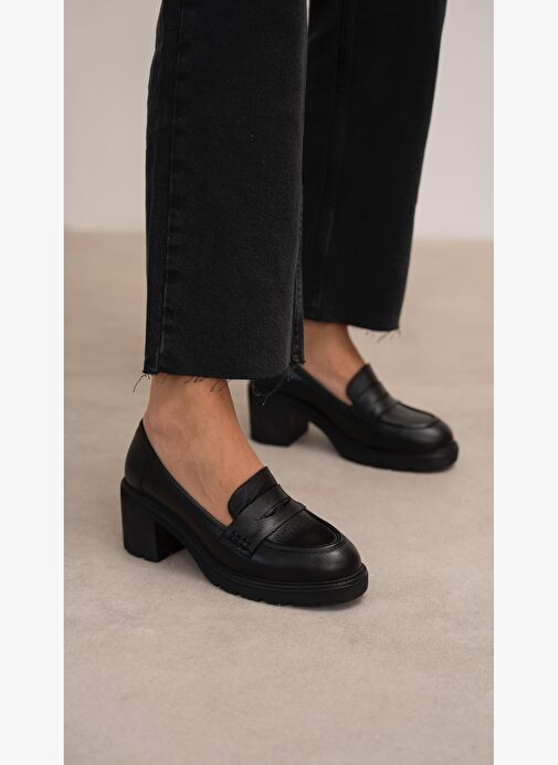 Caly Siyah Hakiki Deri Kadın Makosen Ayakkabı - Görsel 3