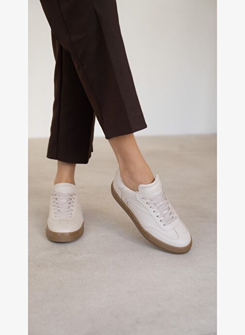 Faye Bej Düz Taban Kadın Bağcıklı Spor Ayakkabı - Görsel 3