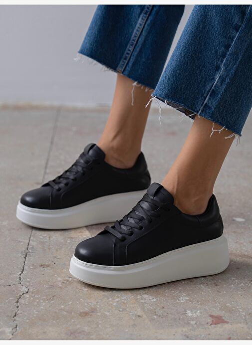 Varen Siyah Hakiki Deri Kadın Spor Ayakkabi - Görsel 3