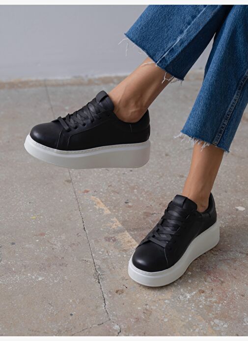 Varen Siyah Hakiki Deri Kadın Spor Ayakkabi - Görsel 4