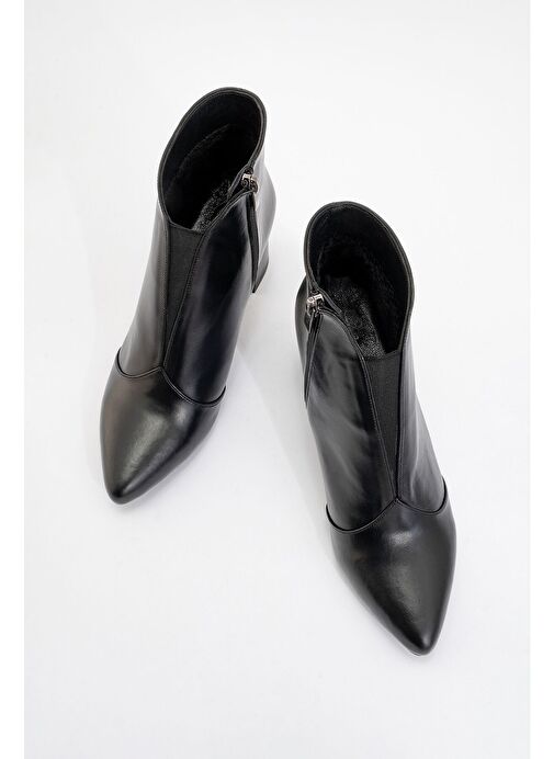 FİNDA Siyah Hakiki Deri Kadın Kalın Topuklu Bot - Görsel 3