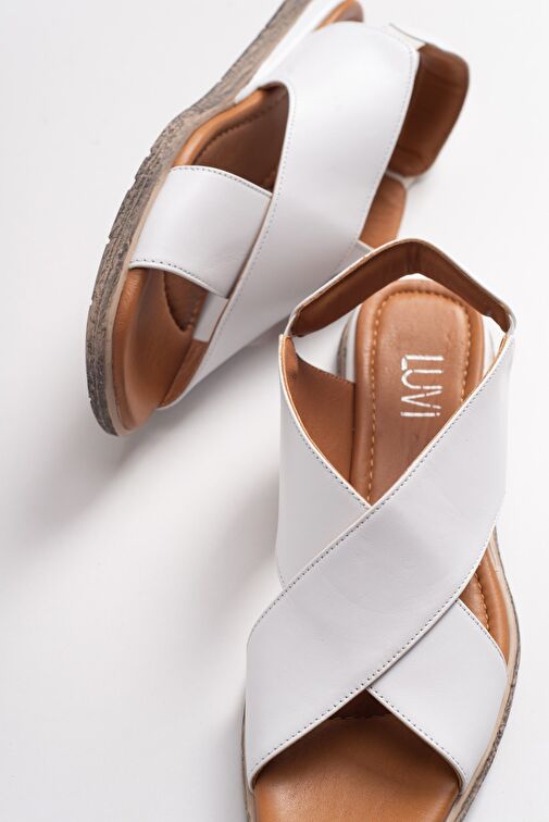 706 Hakıkı Derı Beyaz Cılt Kadın Sandalet - Görsel 2