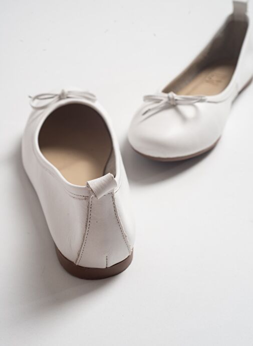 01 Beyaz Cilt Hakiki Deri Kadın Babet Ayakkabı - Görsel 5
