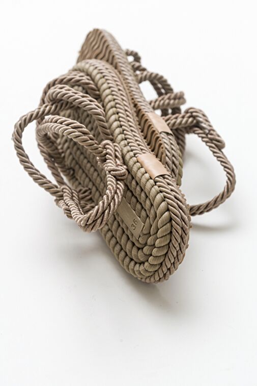 İP Koyu Bej Kadın Sandalet - Görsel 6