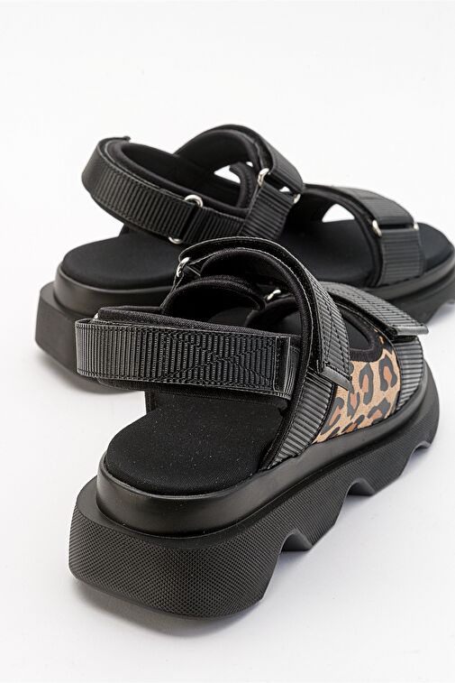 TEDY Siyah Desenli Kadın Sandalet - Görsel 6