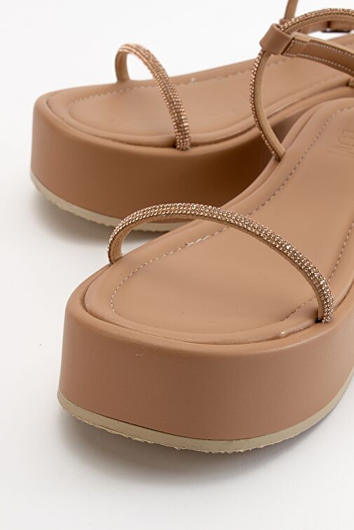 EKOS Bej Taşlı Kadın Kalın Taban Sandalet - Görsel 5