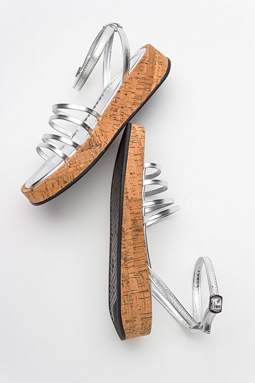 ANGELA Metalik Gümüş Kadın Sandalet - Görsel 4