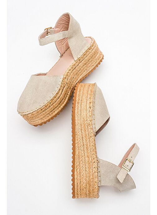 VİBA Bej Süet Hakiki Deri Kadın Hasır Dolgu Taban Sandalet - Görsel 3