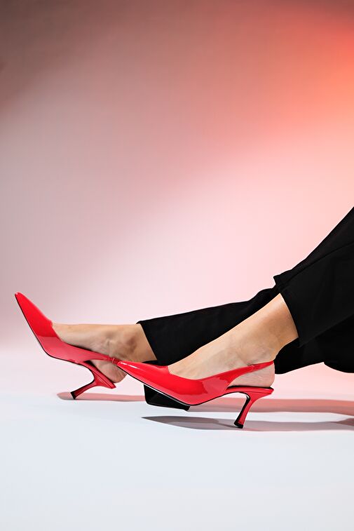 FLEM Kırmızı Rugan Kadın Sivri Burun Arkası Açık İnce Topuklu Ayakkabı - Görsel 6