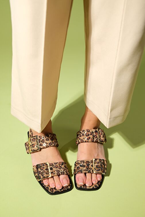 BLOB Siyah-Sarı Desenli Altın Tokalı Kadın Sandalet - Görsel 2