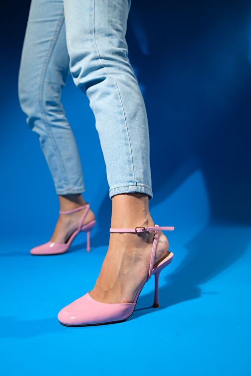 BLUES Pembe Rugan Yuvarlak Burun Bilekten Bağlamalı Kadın Yüksek Topuklu Ayakkabı - Görsel 6
