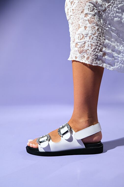 OLIMPA Beyaz Taşlı Cırtlı Kadın Düz Sandalet - Görsel 7