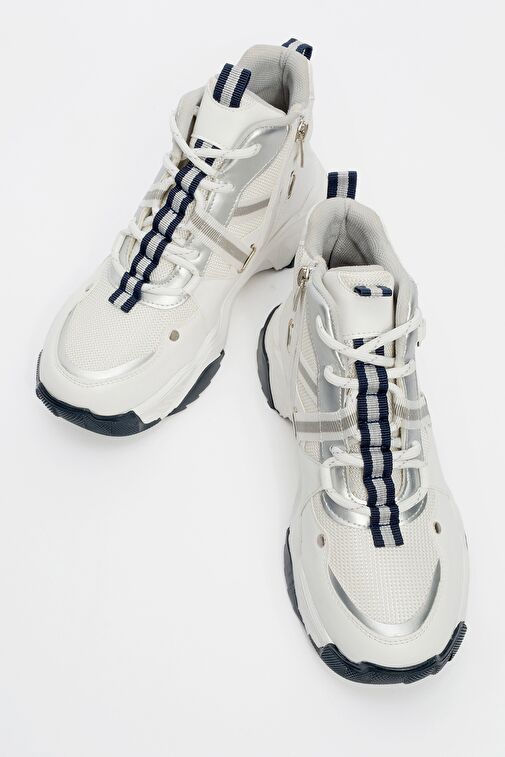 CLARA Beyaz Laci Fermuarlı ve Bağcıklı Kadın Spor Bot - Görsel 3