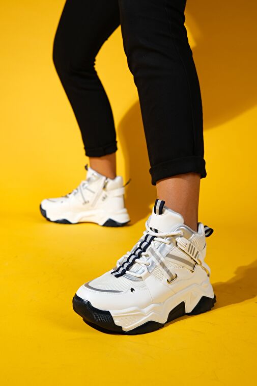 CLARA Beyaz Laci Fermuarlı ve Bağcıklı Kadın Spor Bot - Görsel 6