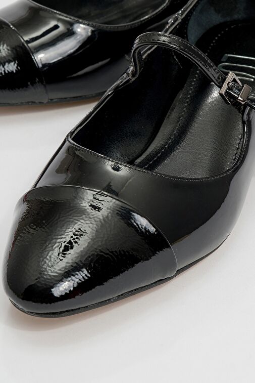 USTER Siyah Rugan Kadın Kısa Topuklu Ayakkabı - Görsel 4