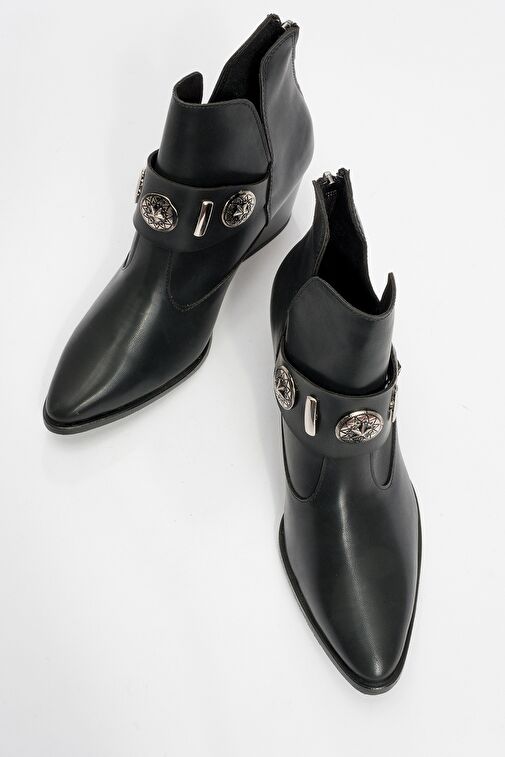 KENDA Siyah Cilt Arkadan Fermuarlı Tokalı Kadın Kalın Topuklu Bot - Görsel 3