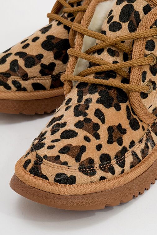 MİNGO Siyah Sarı Desenli Bağcıklı Kadın Spor Bot - Görsel 4