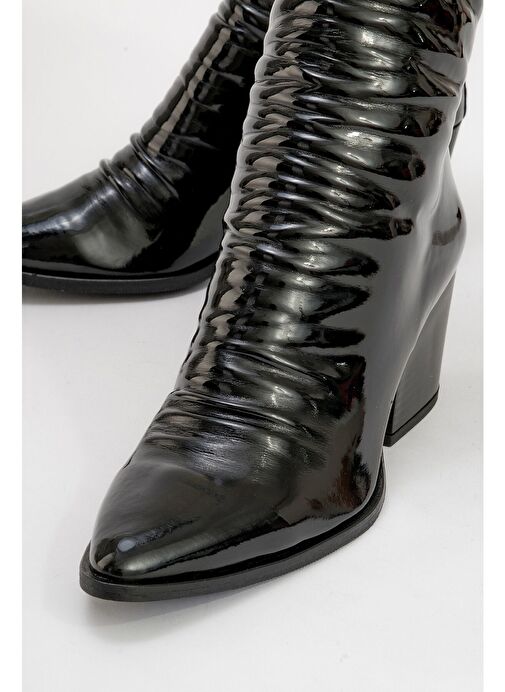 LAVAL Siyah Rugan Arkadan Fermuarlı Kadın Kalın Topuklu Bot - Görsel 4