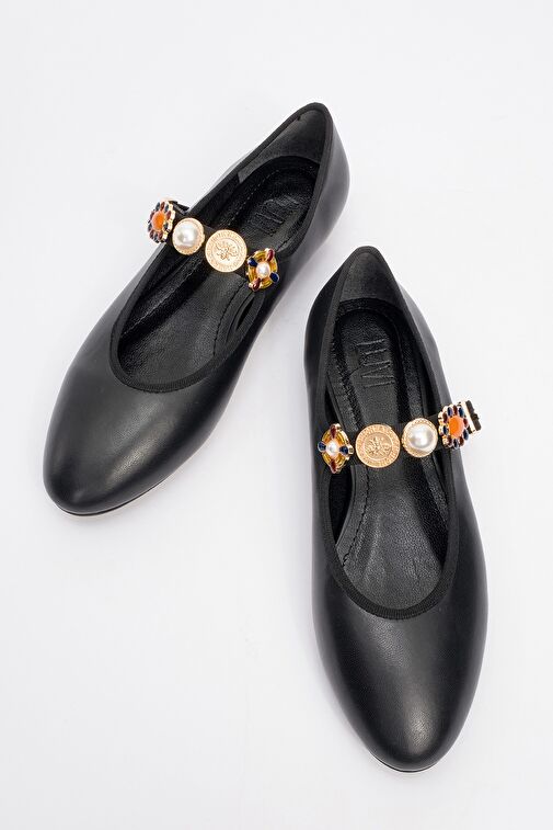 LAURAS Siyah Cilt Aksesuarlı Kadın Babet Ayakkabı - Görsel 3