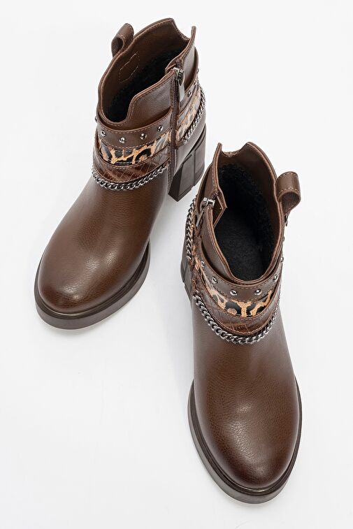BOLİVA Kahverengi Kemerli Zincirli Kadın Kalın Topuklu Bot - Görsel 3