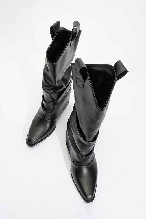 OKUS Siyah Cilt Kadın Tokalı Kalın Topuklu Kısa Çizme - Görsel 3