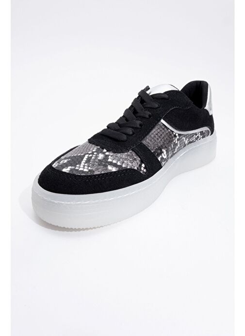 MONTERO Siyah Desenli Kadın Spor Ayakkabı - Görsel 4