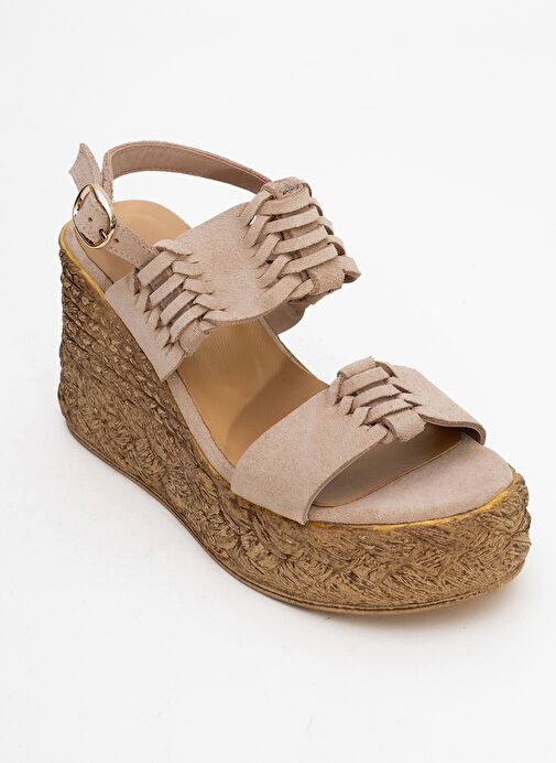 OLİEN Bej Süet Hakiki Deri Kadın Dolgu Topuklu Sandalet - Görsel 4