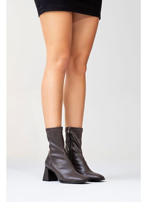 PLESA Koyu Kahverengi Kadın Kalın Topuklu Bot - Görsel 6