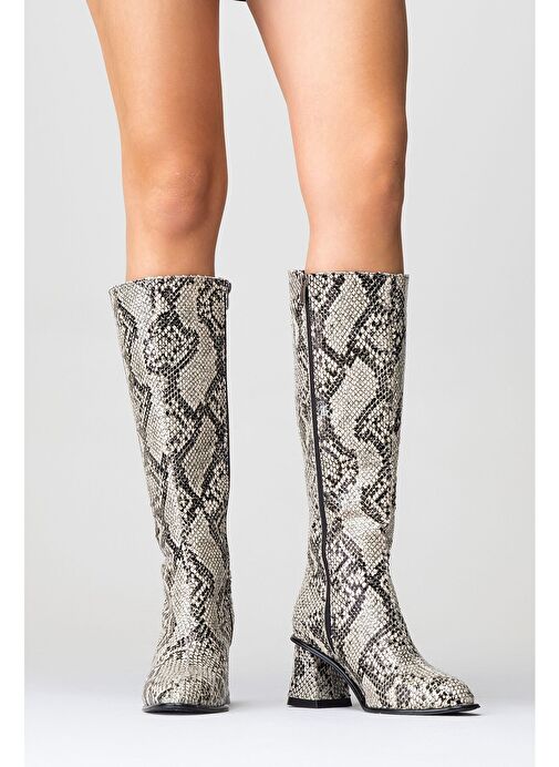 ELLY Siyah Beyaz Desenli Kadın Kalın Topuklu Çizme - Görsel 9