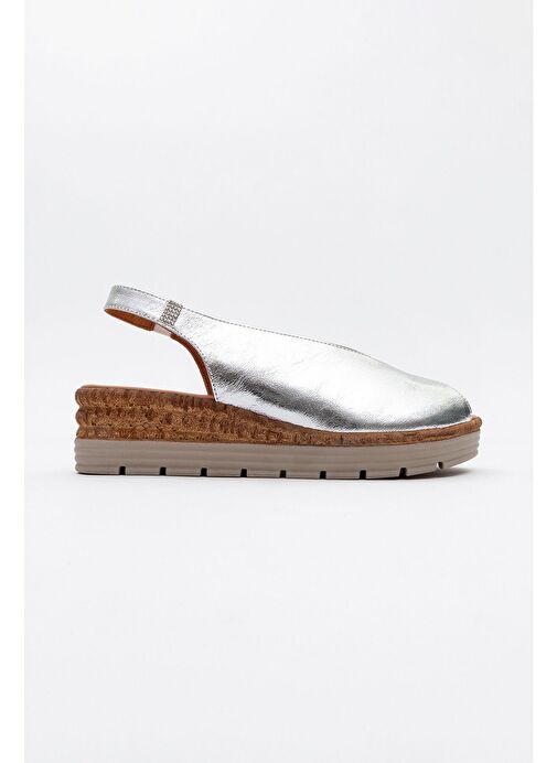 BLOM Gümüş Hakiki Deri Kadın Dolgu Topuk Sandalet - Görsel 6