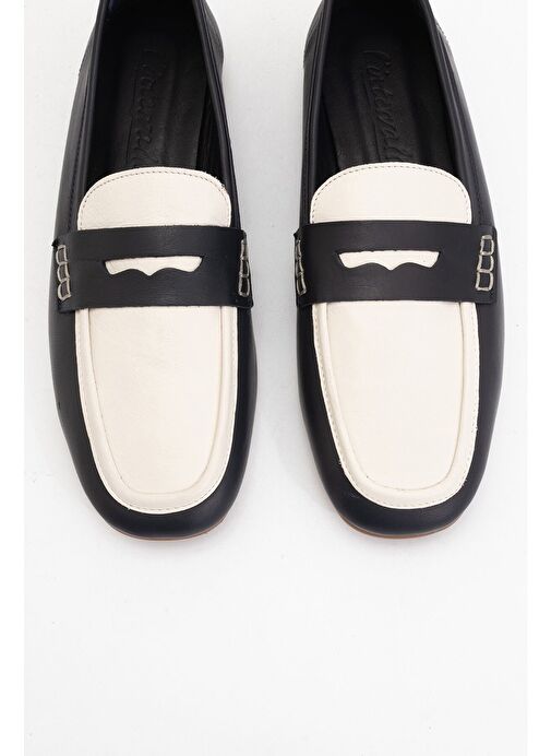 SKYE Lacivert-Beyaz Hakiki Deri Küt Burun Kadın Loafer Ayakkabı - Görsel 3