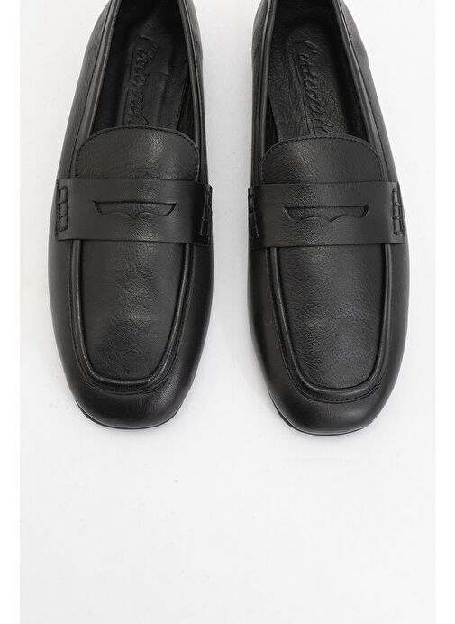 SKYE Siyah Hakiki Deri Küt Burun Kadın Loafer Ayakkabı - Görsel 3