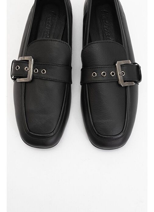 CLARION Siyah Cilt Hakiki Deri Kemerli Küt Burun Kadın Loafer Ayakkabı - Görsel 3