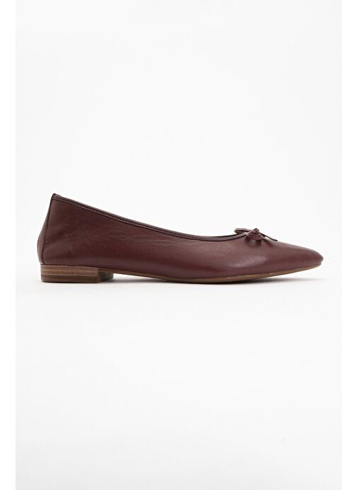 BRIAR Bordo Cilt Hakiki Deri Fiyonklu Sivri Burun Kadın Babet Ayakkabı - Görsel 6