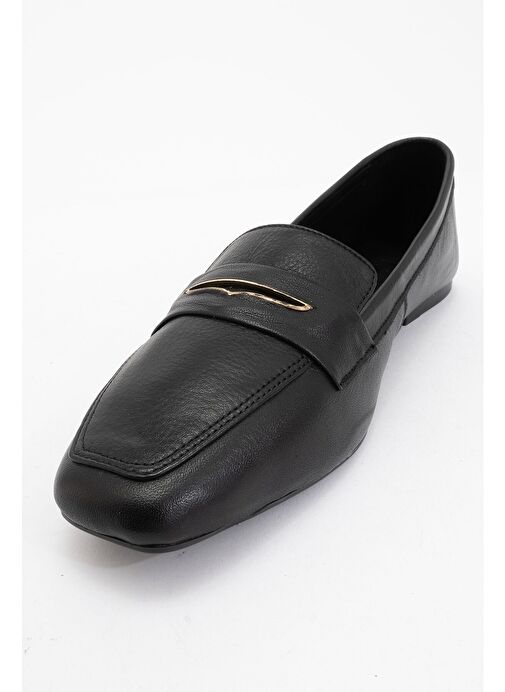 IRIDESSA Siyah Cilt Hakiki Deri Tokalı Küt Burun Kadın Loafer Ayakkabı - Görsel 4